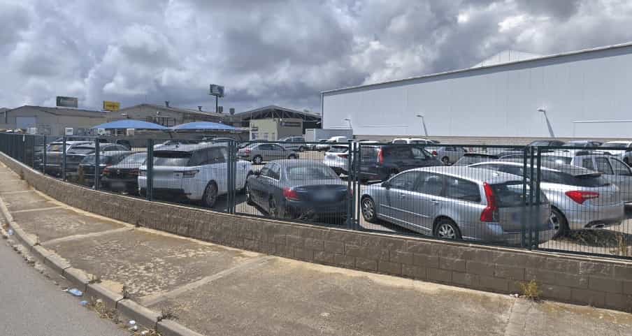 Parking Park and Greet zdjęcie 2